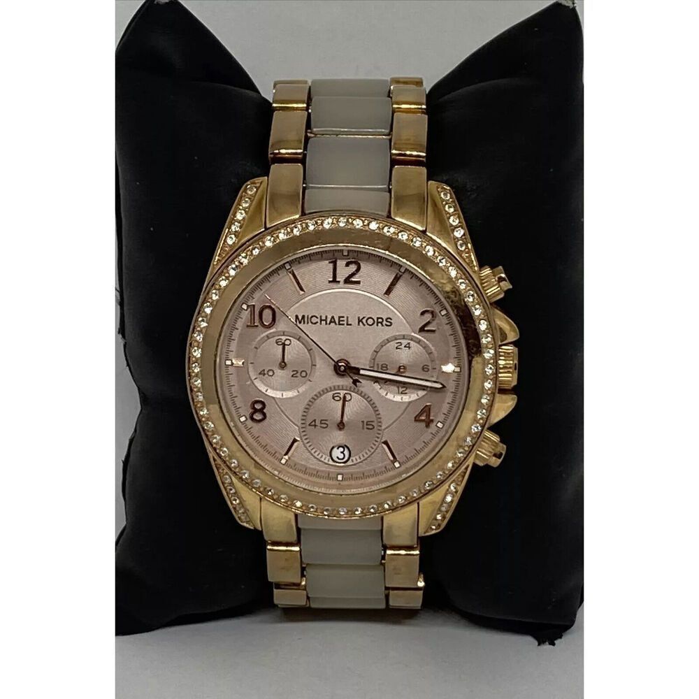 Michael Kors Blair MK5943 Women's Stainless Steel Analog Dial Quartz Watch JK714